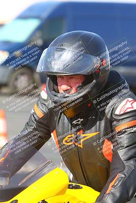 media/Apr-10-2022-SoCal Trackdays (Sun) [[f104b12566]]/Around the Pits/